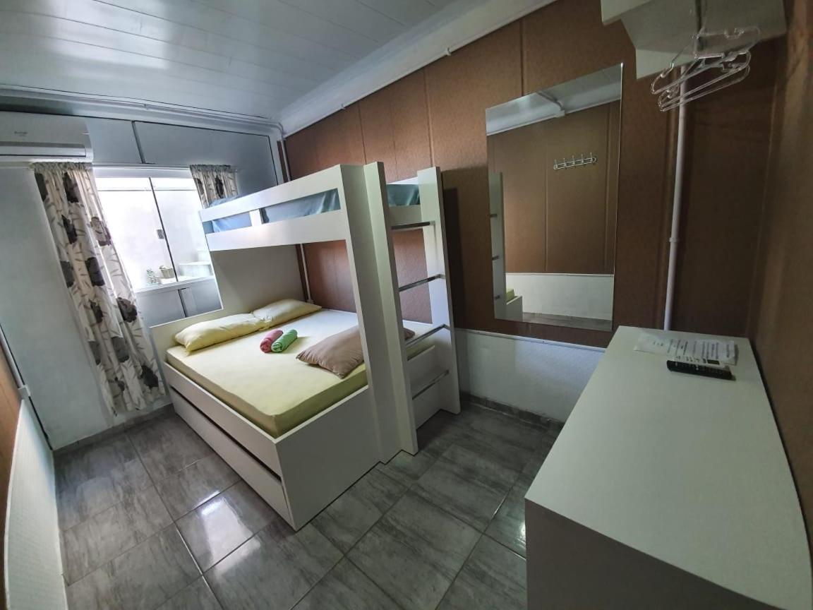 Sunflower Inn Пення Екстер'єр фото